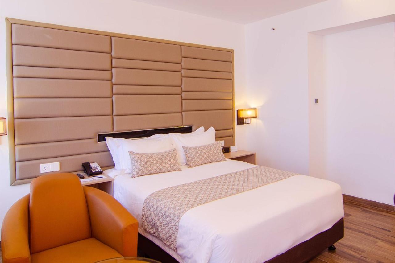 Best Western Sks Chattogram Chittagong Exterior photo