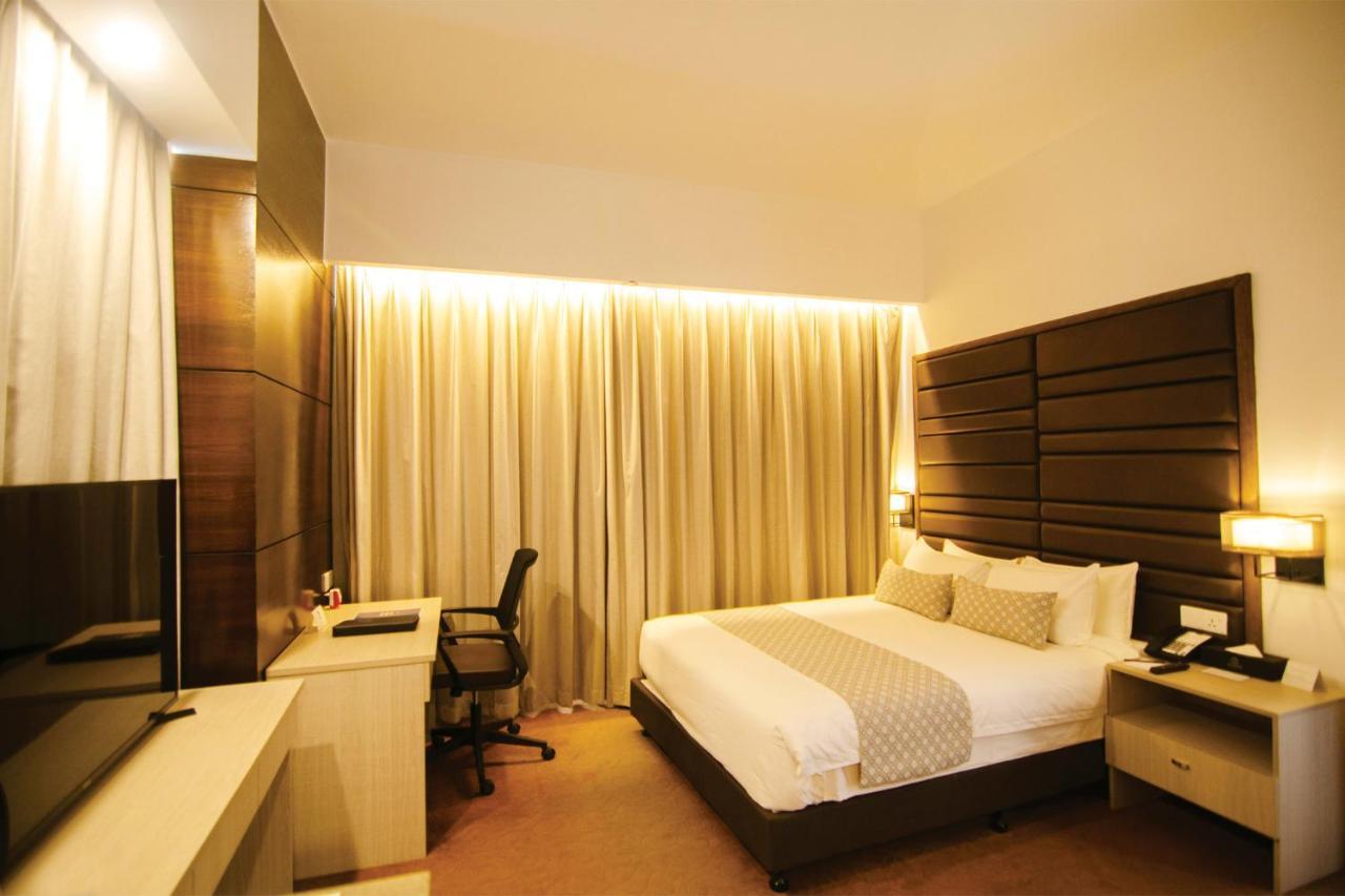 Best Western Sks Chattogram Chittagong Exterior photo