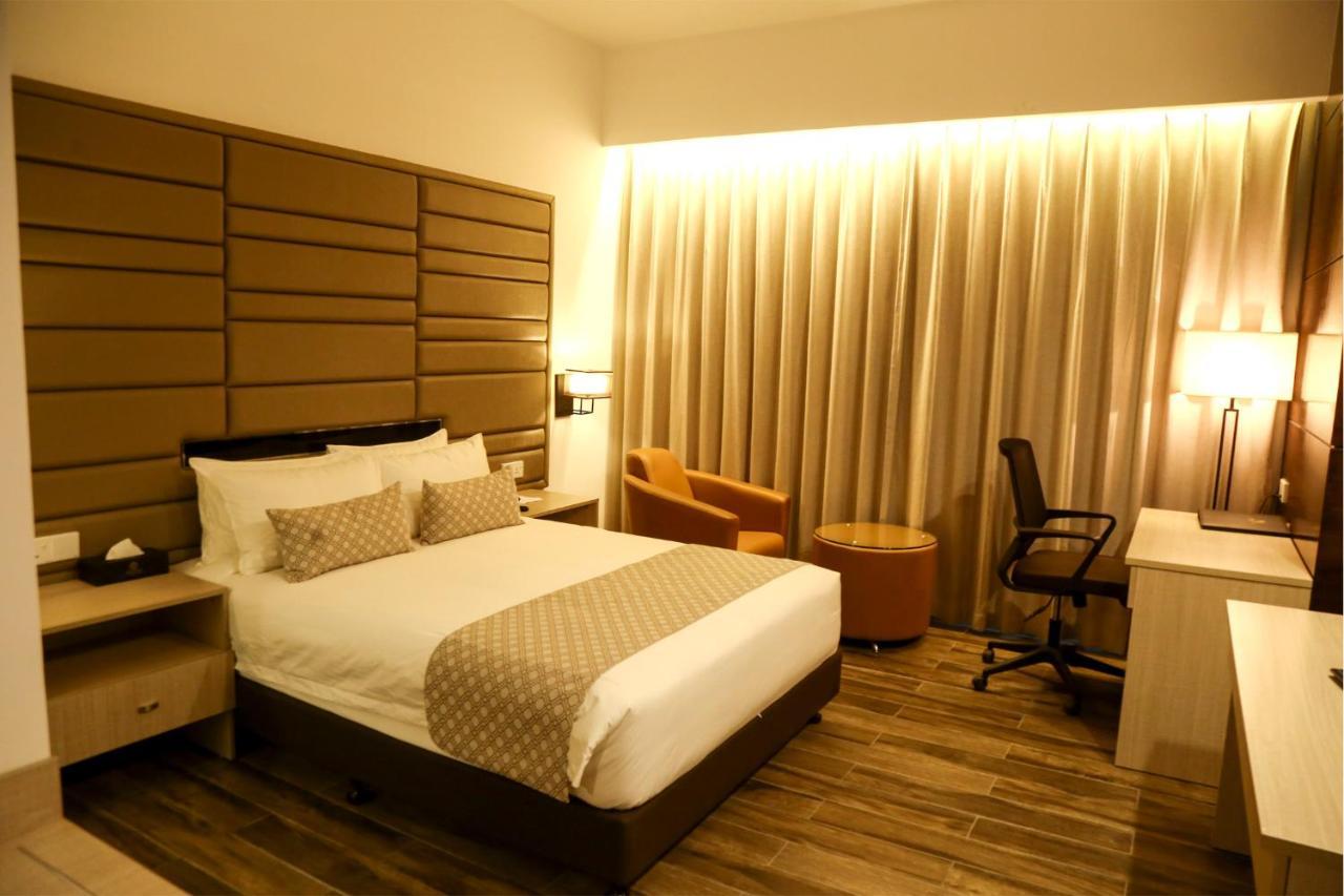Best Western Sks Chattogram Chittagong Exterior photo